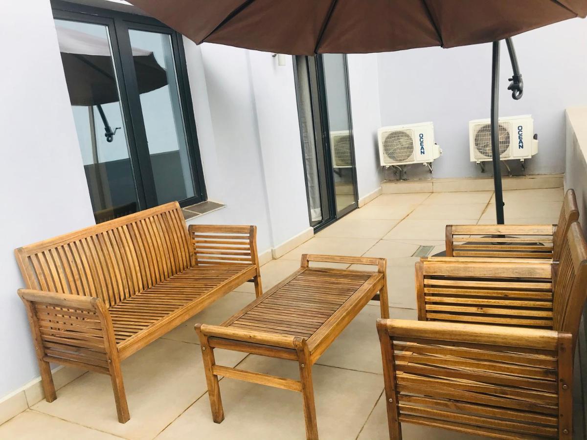 Boun'S Hotel Yaoundé エクステリア 写真