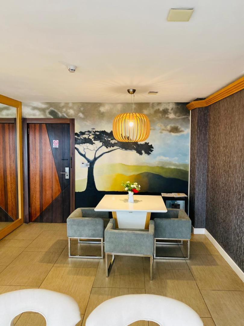 Boun'S Hotel Yaoundé エクステリア 写真
