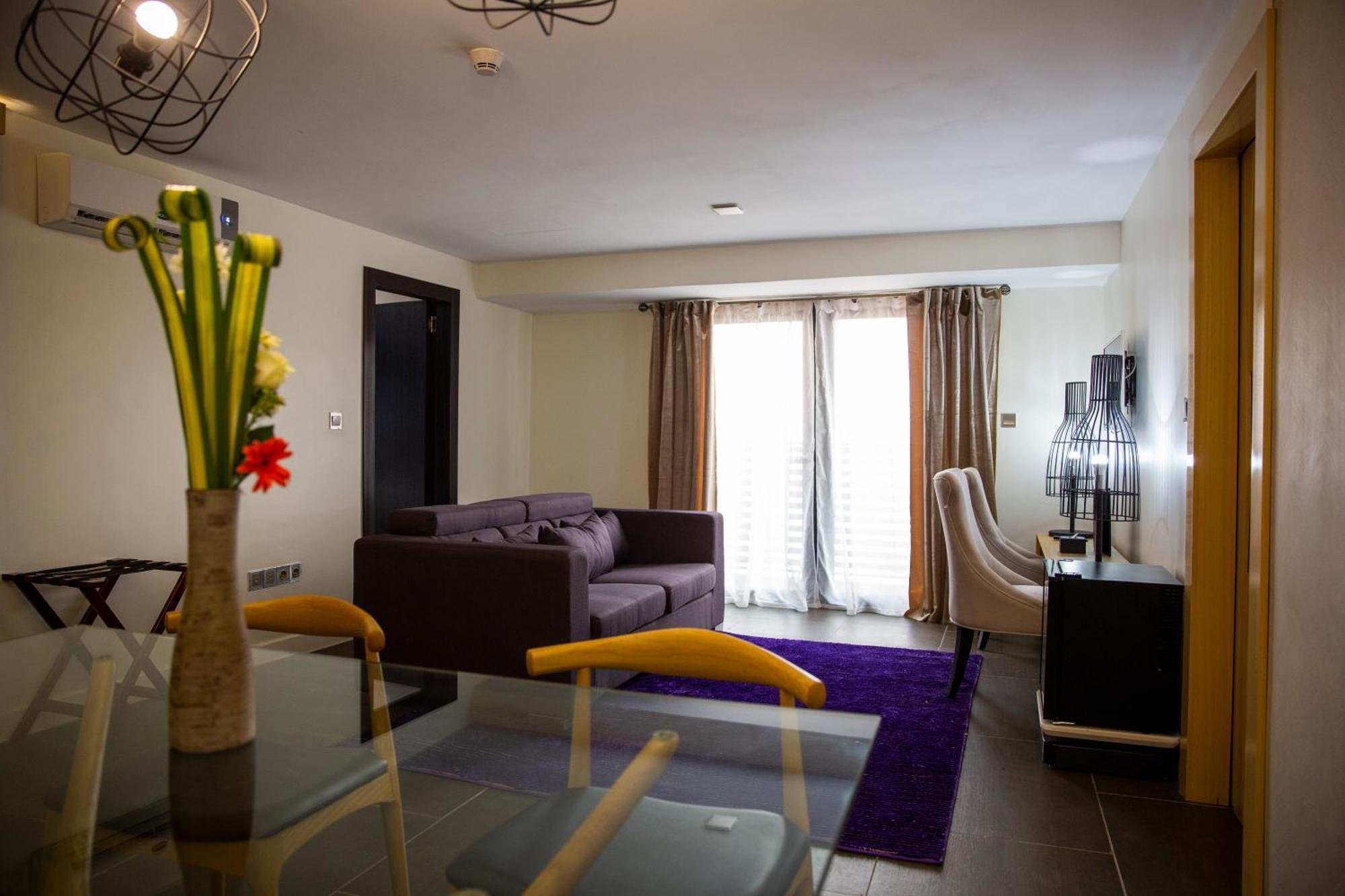 Boun'S Hotel Yaoundé エクステリア 写真